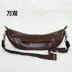 【美品】万双 シモーネ バナナバッグ ショルダーバッグ レザー ネイビー 完売品 美品】万双 シモーネ バナナバッグ ショルダーバッグ レザー