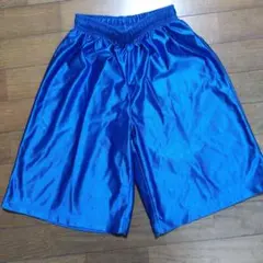 青いバスケットボールショートパンツ サイズ140