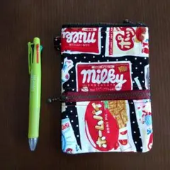 ミルキー・ペコちゃんデザインポーチ