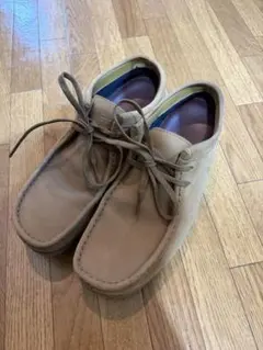 Clarks Originals モカシン ベージュ Vibramソール - メルカリ