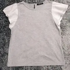 INGNI フリルスリーブ Tシャツ グレー・ホワイト