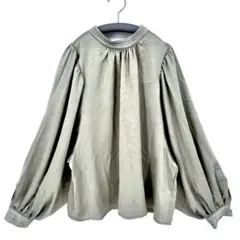 PAGE BOY/ページボーイ/バックボタンボリューム袖ブラウス☆フリーサイズ