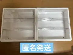 壁にも付けられるコレクションボックス　DAISO