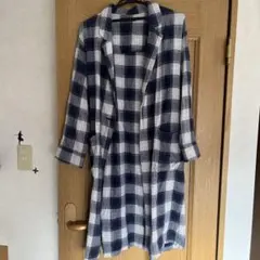 Kastane ネイビー チェック柄 ロングシャツのサムネイル