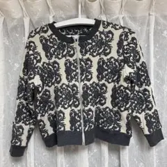 刺繍入りジップアップカーディガン　ネイビー　ベージュ　ニットジャケット
