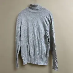 グレー タートルネック ニットセーター 長袖　シンプル　Lサイズ　きれいめ