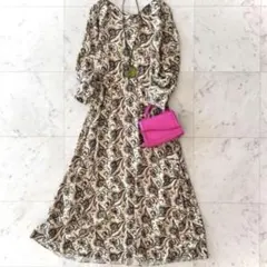 ソレイアード　SOULEIADO レーヨンプリントVネックロングワンピース　花柄