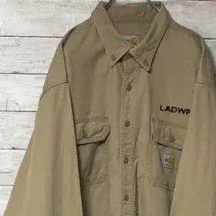 <大人気>カーハート 長袖シャツ 刺繍ロゴ ポケット カーキー  オーバーサイズ