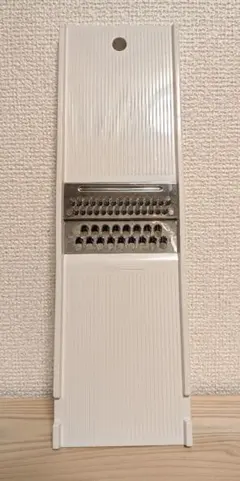 貝印 KAI 千切りスライサーのサムネイル