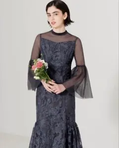 美品‼️【LEJA】レジャ異素材シアー刺繍レースプリーツスリーブマーメイドドレス
