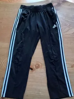 adidas アディダス ジャージ　トラックパンツ　八分丈