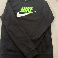 Nike ブラック トレーナー