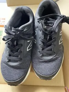New Balance 550 グレー スニーカー