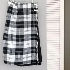 オニールオブダブリン麻デッサン別注　ダブルネーム　チェックスカート　巻きスカート