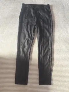 ZARA 合皮 レザーパンツ ブラック