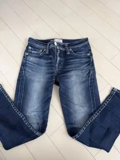 RODEO CROWNS レディース デニムパンツ　27のサムネイル