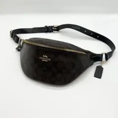 極美品✨COACH　ボディバッグ　シグネチャー　 レザー　PVC　ブラウン