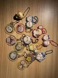 ちいかわ　アクリルキーホルダー　ラバーキーホルダー　キューケース付き