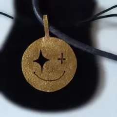 イニシャル「R」　ヴィンテージ ペンダント トップ　１８K イニシャル「R」 ヴィンテージ ペンダント トップ 18K - メルカリ
