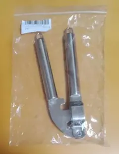 ガーリックプレス　にんにく潰し器　ステンレス製のサムネイル
