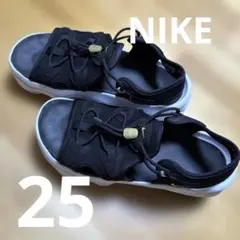 NIKE エアマックス ココ サンダル ブラック　25のサムネイル