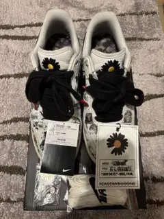 PEACEMINUSONE × Nike Air Force 1 パラノイズ