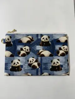 フラットファスナーポーチ ハンドメイド パンダ柄 - メルカリ