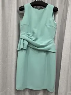 ミントグリーン ペプラムスタイル ドレス⚠️3月28日.29日発送不可⚠️