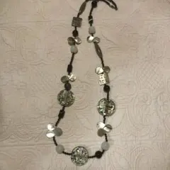 多色ガラスとオニキスのロングネックレス