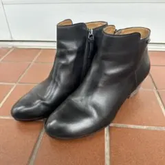 Item thumbnail for item c7d9aff9-ed5e-4876-8af1-2f6568ee7e7c