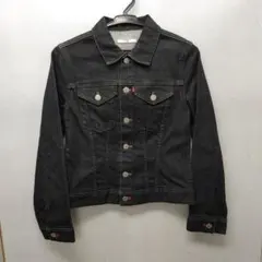 Item thumbnail for item fcaf2338-e263-4a58-bce8-6f06a0f62093