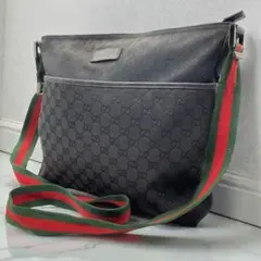 GUCCI・グッチ・ショルダーバッグ・GGキャンバス・シェリーライン・黒