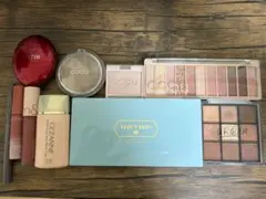 アイシャドウパレット リップ ベース アイライナー