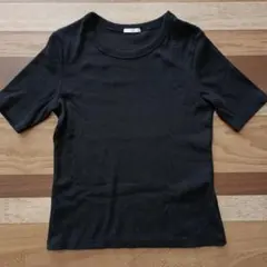 GU 半袖 リブ Tシャツ ブラック Mサイズのサムネイル