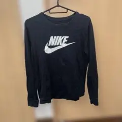 Nike ネイビー 長袖Tシャツのサムネイル