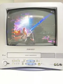 20型ブラウン管テレビ DVD/VHSコンボ ＋ 地デジチューナー ブラウン管テレビ/船井電機】20型DVD内蔵テレビデオ - メルカリ