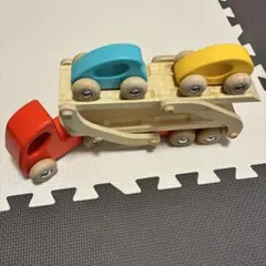 ボーネルンド　車をはこぶトラック　キャリアカー