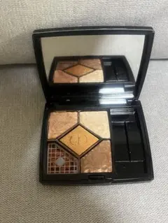 DIOR サンククルール　　アイシャドウ　896シエナ