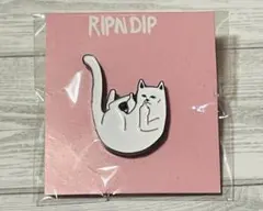 【RIPNDIP】ピンズ バッジ 猫