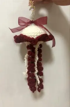 ハンドメイド くらげのキーホルダー 編み物