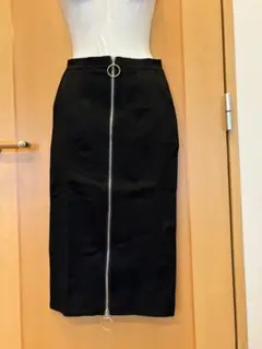 未使用タグ付き 黒 タイトスカート