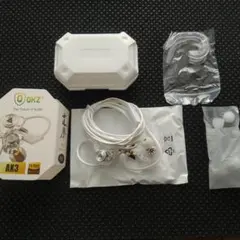 【未使用品＊高性能】AIノイズリダクション搭載☆遮音性の高いIEM有線イヤホンのサムネイル