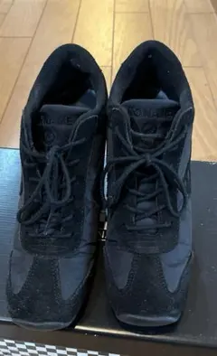 no nameスニーカー