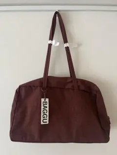 新品未使用BAGGU ミディアムボウラーバッグのサムネイル