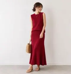 新品タグ付 BANANA REPUBLIC 赤 ニットセットアップ
