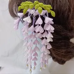 つまみ細工　藤　ちりめん　髪飾り　薄紫　和装　七五三　成人式　袴　卒業式　入学式