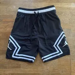 ジョーダン　バスパン　ダイアモンド　ショートパンツ　黒　S　メンズ　ナイキのサムネイル