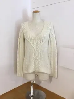 【ｍ652】TRUSSARDI　トラサルディ　ケーブルニットセーター