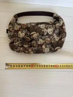 クマ柄ショルダーバッグ ブラウン系