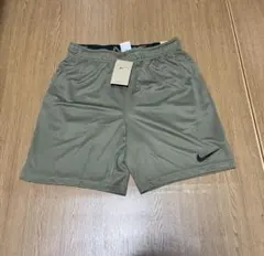 Nike トレーニングショーツ Mサイズ オリーブ